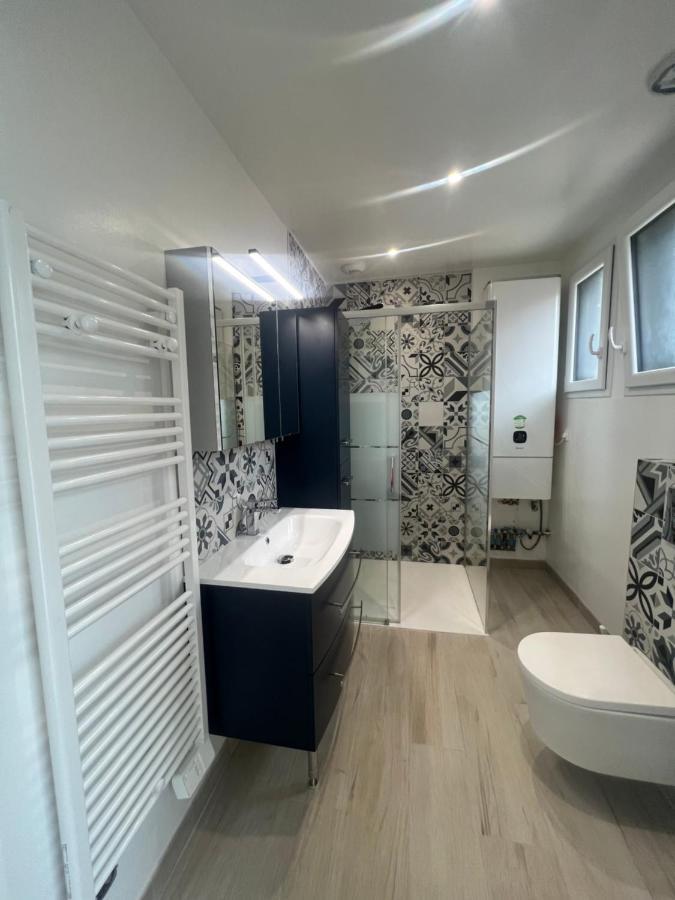 Le Bruit Des Vagues Villa Les Pieux Екстериор снимка