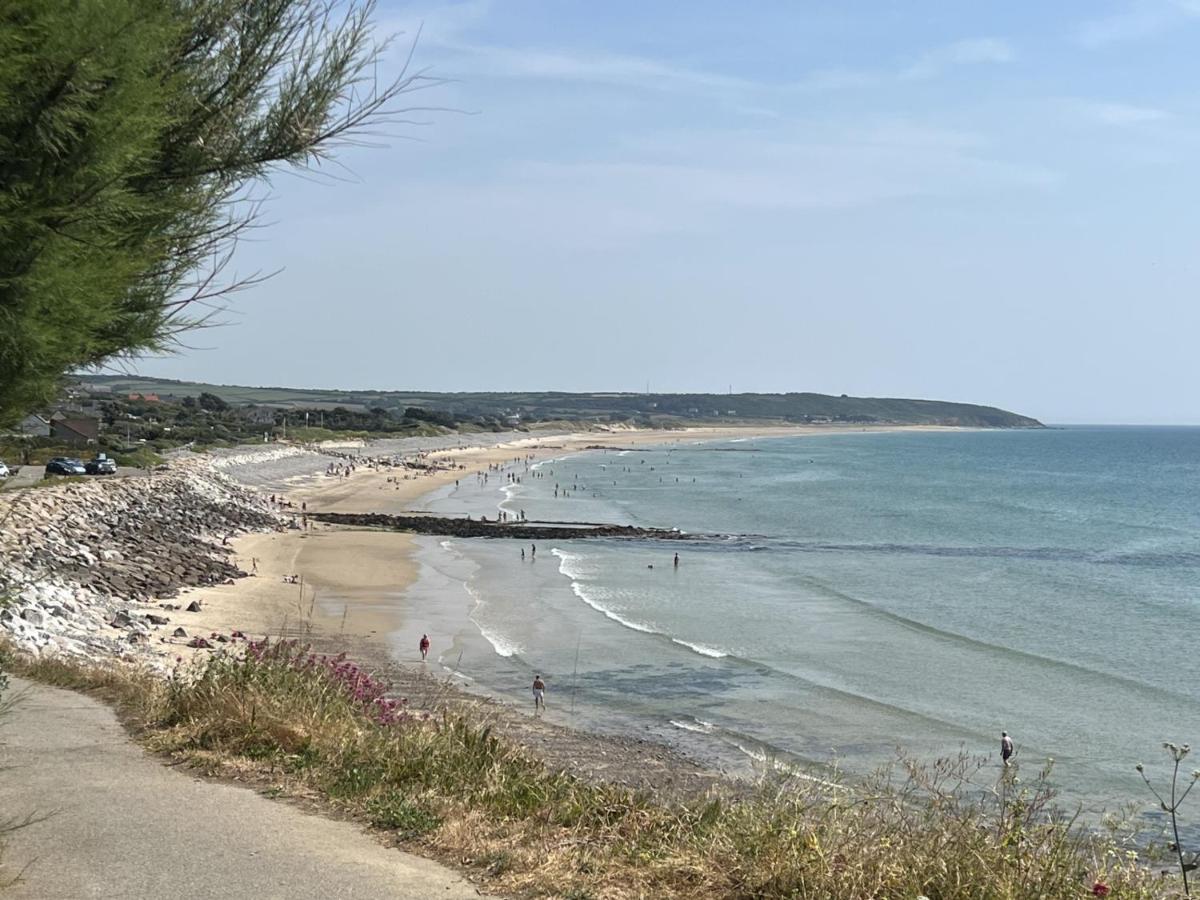 Le Bruit Des Vagues Villa Les Pieux Екстериор снимка